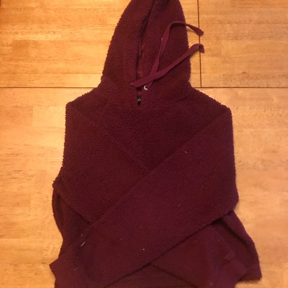 Derek Heart Cropped Fuzzy Hoodie